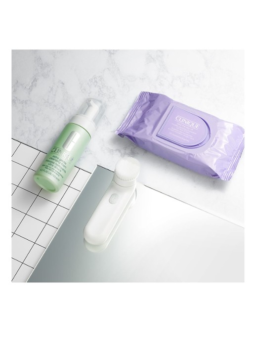 Clinique Stap 1: Reinigen - Extra Gentle Cleansing Foam - reinigingsschuim - detail 3 undefined