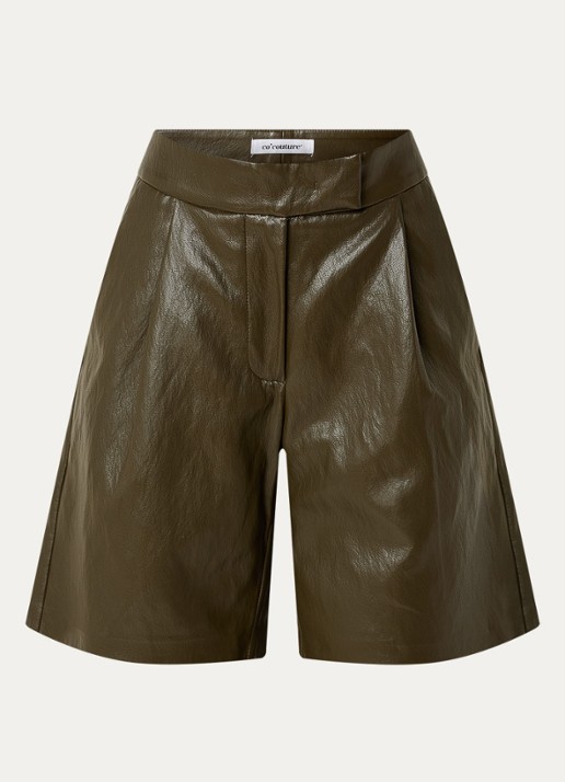 Co'Couture Gitt high waist wide fit korte broek van imitatieleer - voorkant legergroen