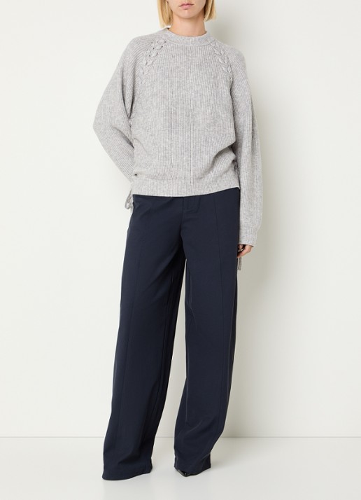 Co'Couture Grofgebreide trui met strikdetail  - voorkant 3 grijsmele