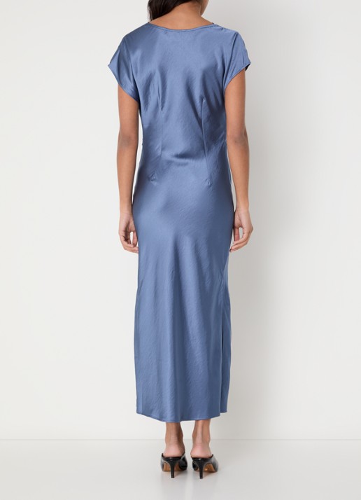 Co'Couture Idun maxi jurk van satijn met waterval hals - achterkant staalblauw