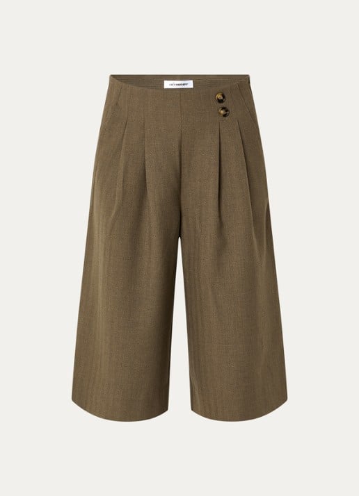 Co'Couture Prestancc high waist loose fit korte broek met plooidetail - voorkant 3 donkerbeige