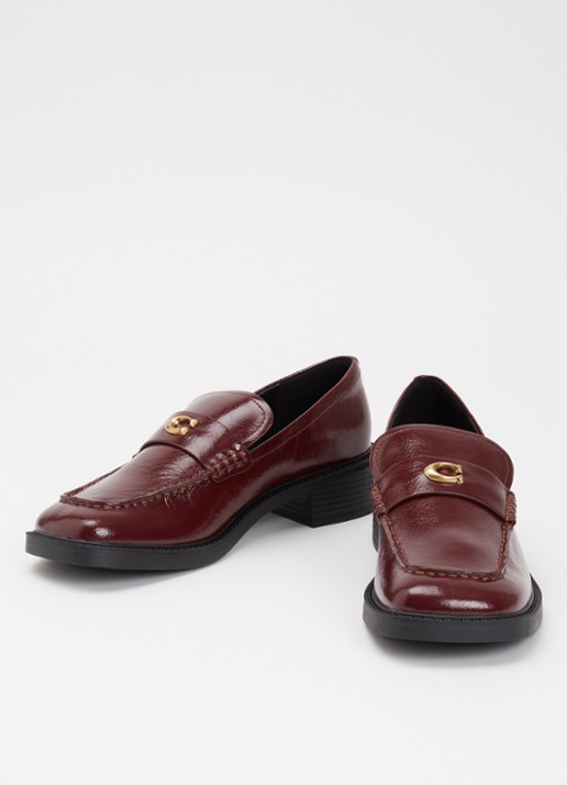 Coach Penny loafer van lakleer met structuur - detail 2 bordeauxrood