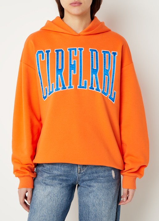 Colourful Rebel CLRFL RBL oversized hoodie in biologische katoenblend - detail oranje