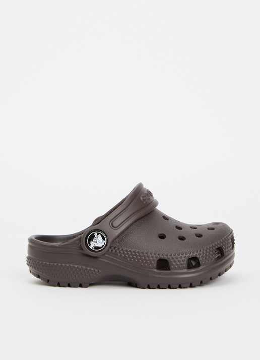 Crocs Classic Clog instapper met logo  - voorkant 7 donkerbruin
