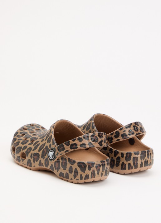 Crocs Classic Clog instapper met panterprint - achterkant 4 bruin