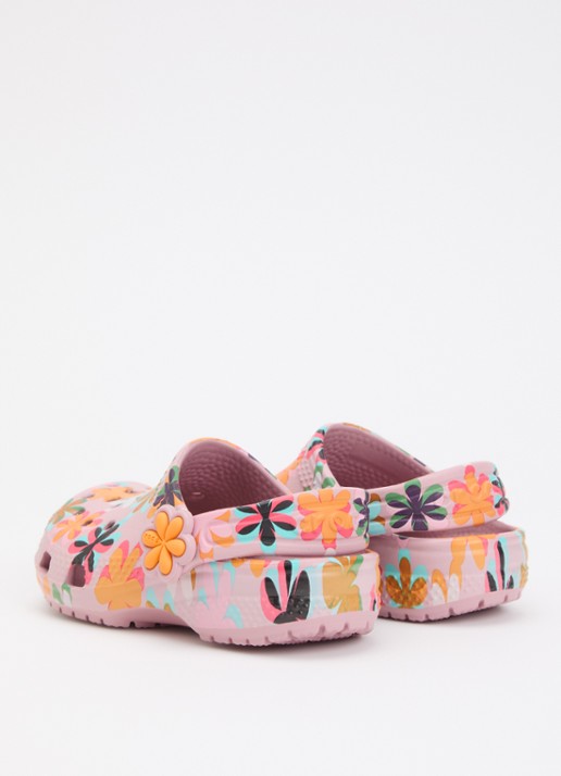 Crocs Classic Graphic Clog instapper met bloemenprint - achterkant roze