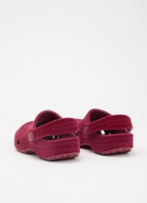 Crocs Classic Velvet Clog instapper van fluweel met logo - achterkant bordeauxrood