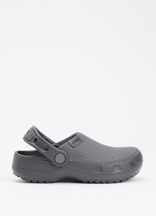 Crocs Crafted Clog instapper met gebreid bovenwerk - voorkant 2 beige