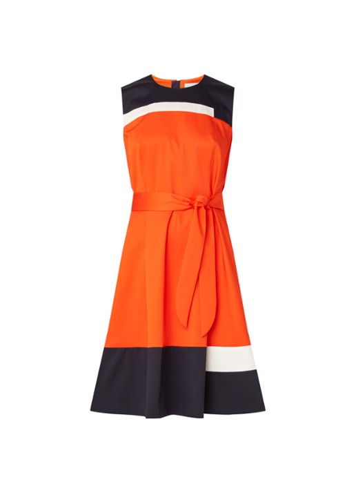 Dadesa A-lijn jurk met colourblocking en strikceintuur - voorkant 3 oranje