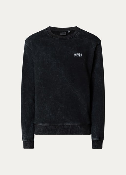 Daily Paper Metallic shield sweater met front- en backprint - voorkant zwart