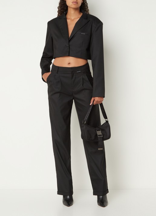 Daily Paper Nova cropped blazer met schoudervulling - voorkant 2 zwart
