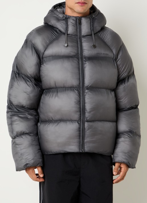 Daily Paper Raglan puffer jack met steekzakken - detail 4 zwart