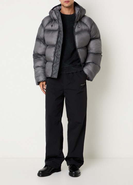 Daily Paper Raglan puffer jack met steekzakken - voorkant 3 zwart