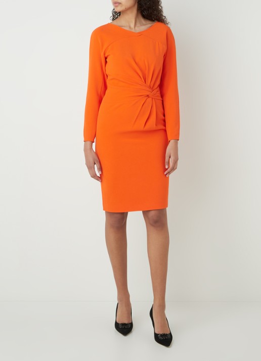 Damsel in a Dress Valo mini jurk met vleermuismouw - voorkant 2 oranje