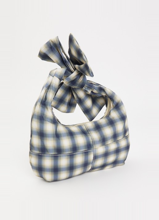 Damson Madder Roo check tie schoudertas met ruitdessin  - achterkant groen