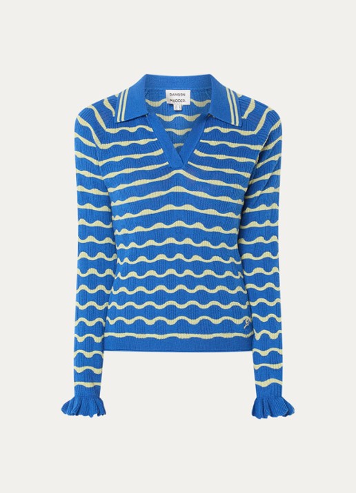 Damson Madder Silvia fijngebreide trui in merino wolblend - voorkant 3 blauw