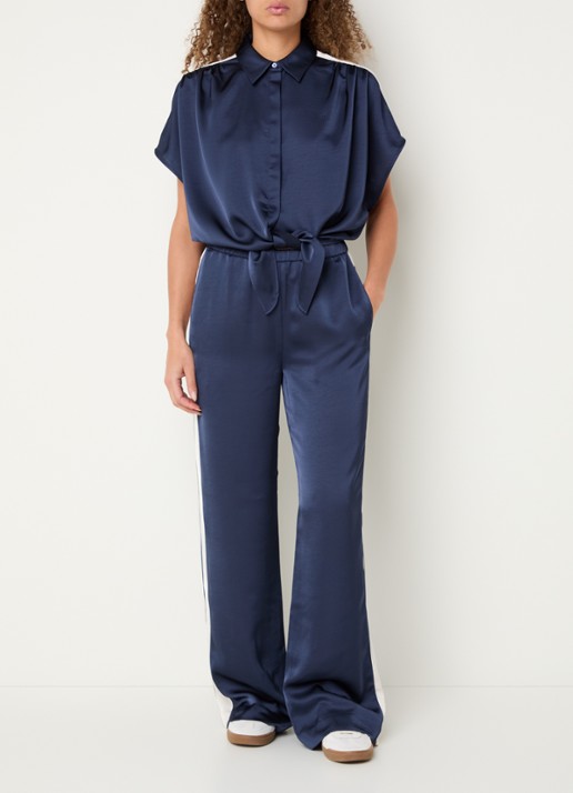 Dante 6 Dare mid waist straight fit trackpants van satijn - voorkant 4 indigo