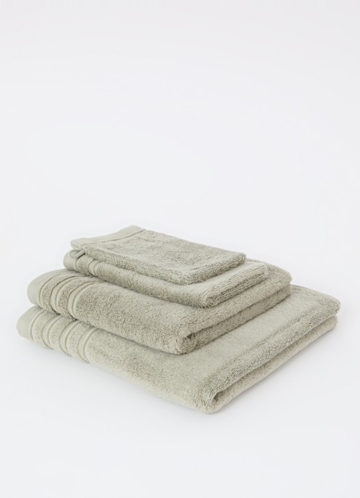 de Bijenkorf Home Evolution badlaken - 580 gr/m2 - 70 x 140 cm - voorkant 2 groen