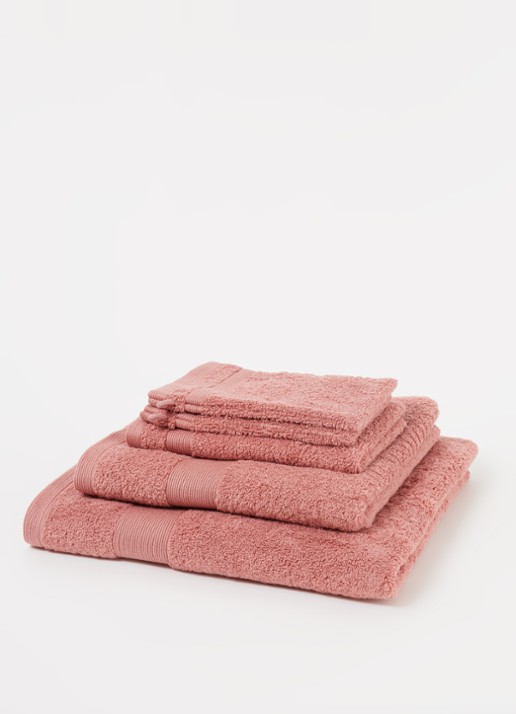de Bijenkorf Home  Softness badhanddoek - 600 gr/m2 - 60 x 110 cm - detail 3 roze