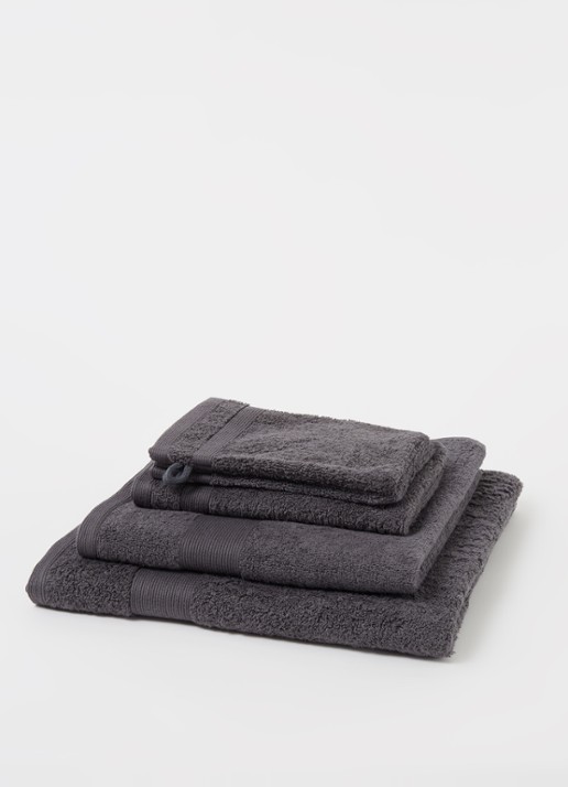 de Bijenkorf Home  Softness gastendoek - 600 gr/m2 - 30 x 50 cm - detail antraciet