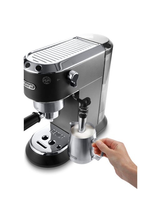 DeLonghi Dedica Style espressomachine EC685.BK - detail 3 zwart