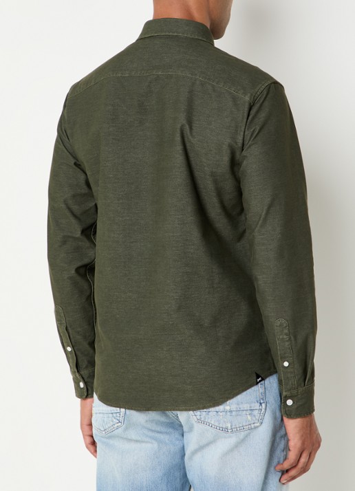 Denham Bridge regular fit overhemd met borstzak en logoprint - achterkant legergroen