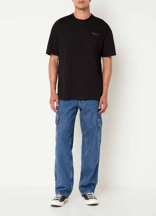 Denham Special Box T-shirt met logo- en backprint - voorkant 4 zwart