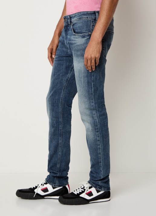 Diesel 1979 Slim fit jeans met gekleurde wassing en steekzakken - detail 3 indigo