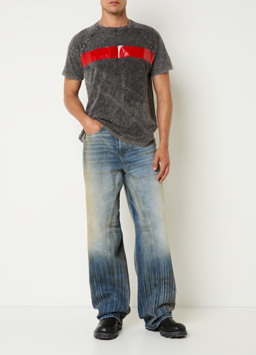 Diesel 2001 D-Macro loose fit jeans met verwassen afwerking - voorkant 3 indigo