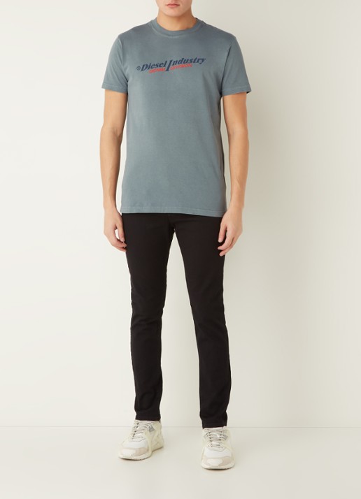 Diesel 2019 D-Strukt slim fit jeans met gekleurde wassing - voorkant 2 zwart