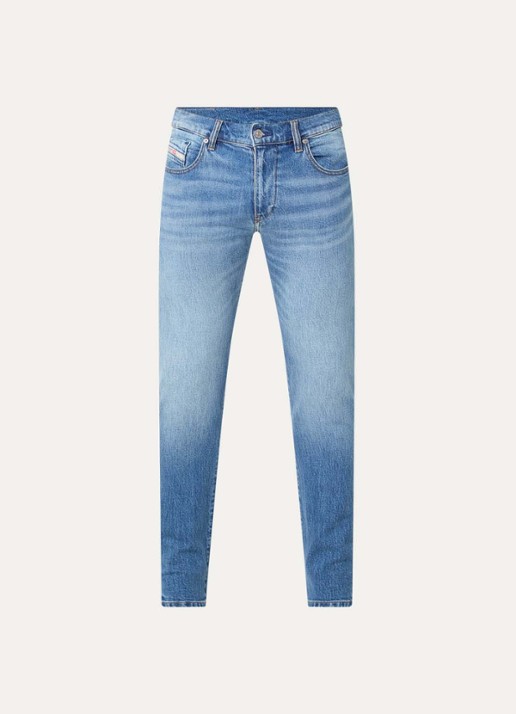 Diesel 2019 D-strukt slim fit jeans met medium wassing - voorkant indigo