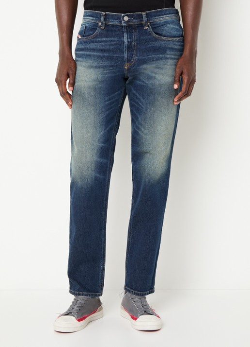 Diesel 2023 D-Finitive slim fit jeans met donkere wassing