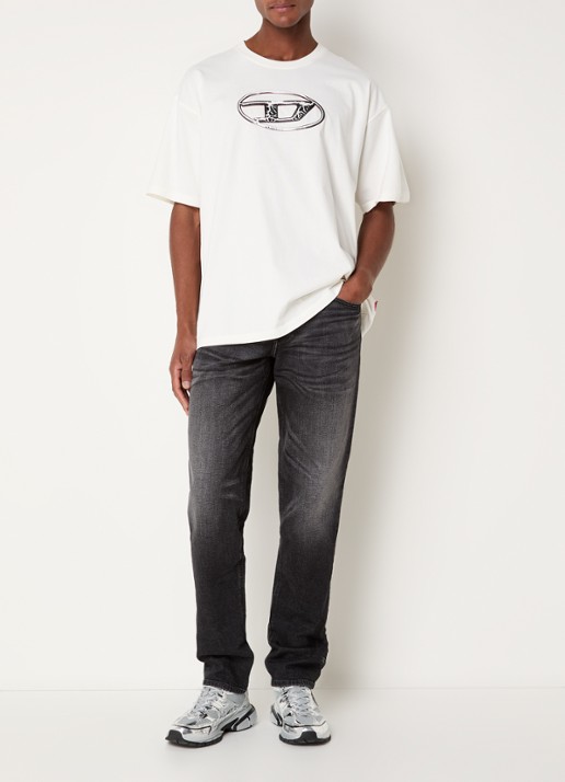 Diesel 2023 D-Finitive slim fit jeans met gekleurde wassing - voorkant 2 antraciet