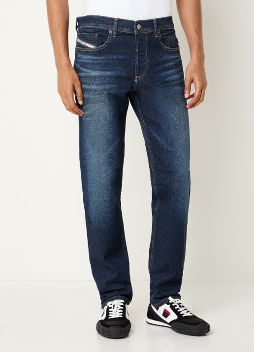 Diesel 2023 D-finitive straight fit jeans met medium wassing