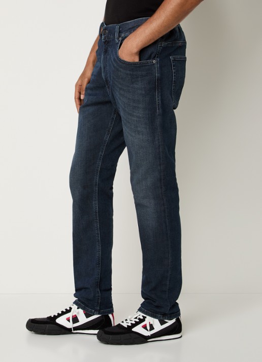 Diesel 2032 D-KROOLEY loose fit jeans met donkere wassing - detail 3 indigo