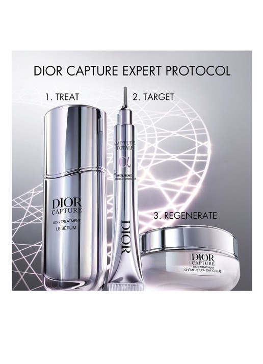 DIOR Capture Totale Hyalushot  - detail 7 undefined