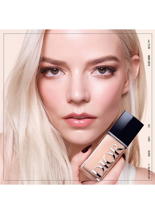 DIOR Dior Forever Skin Wear - vloeibare foundation - detail 5  1.5w