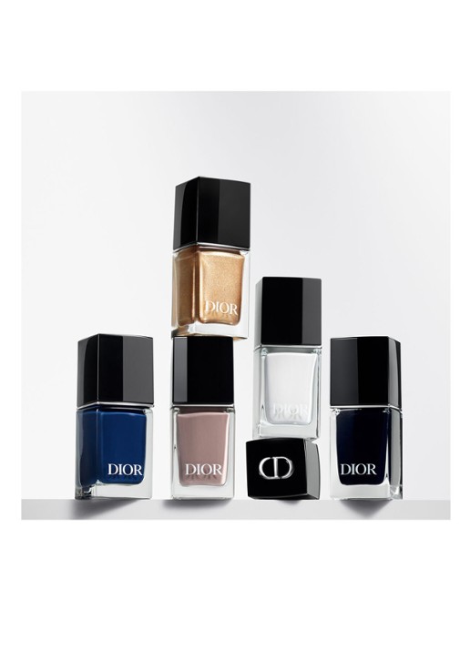 DIOR Dior Vernis Nagellak - detail 4 080 red smile