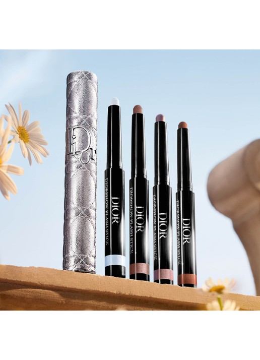 DIOR Diorshow Flash Stick - oogschaduwstick - detail 6 024 celestial star