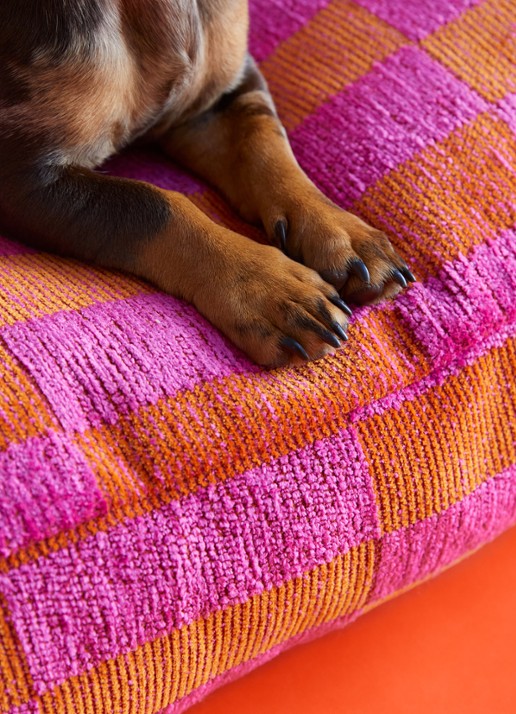 DOGGUO Block L hondenmand 105 x 65 cm  - detail roze