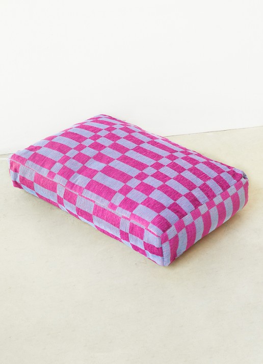 DOGGUO Hondenmand met print 85 x 55 cm - detail 3 roze