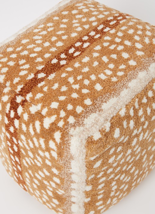 Doing Goods Fawn poef small 50 cm - detail 3 lichtbruin