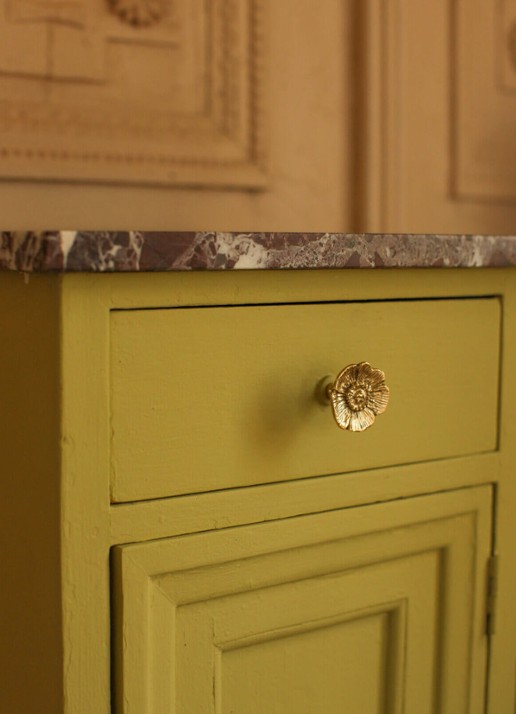 Doing Goods Mia Poppy knop - detail brons