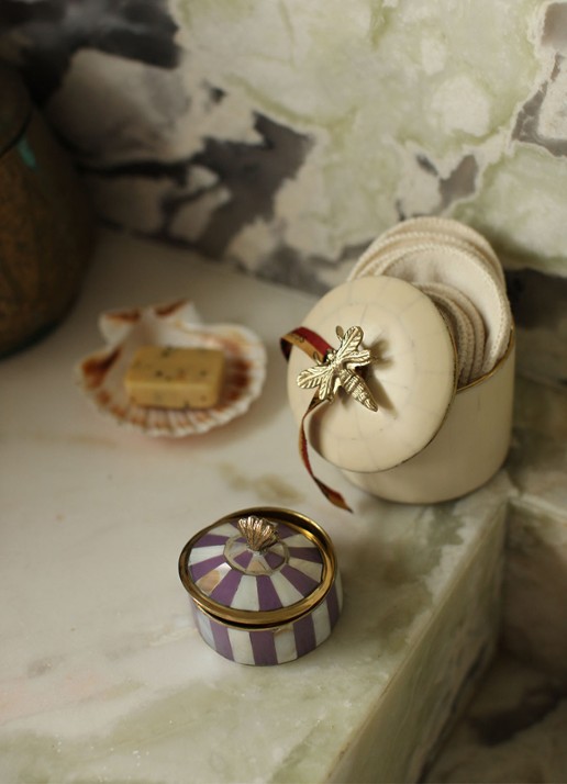 Doing Goods Queen Bee opbergpot 11 cm  - detail 3 ivoor