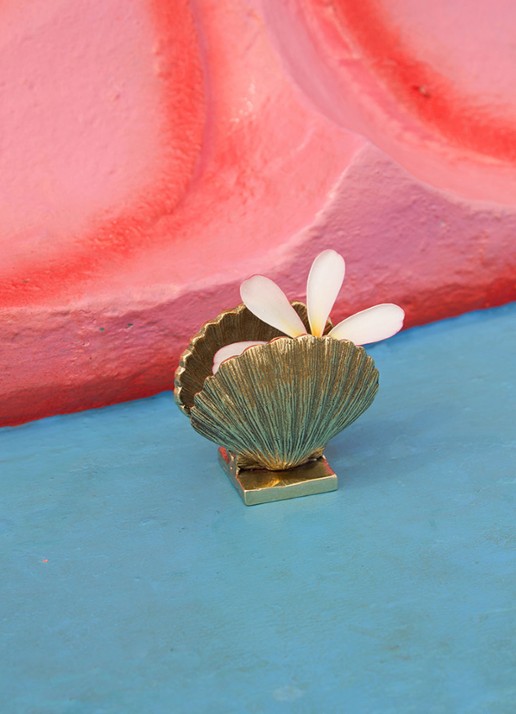 Doing Goods Scarlett Schelp houder - voorkant 2 goud