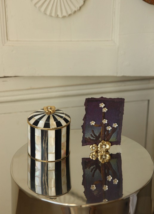 Doing Goods Zoey Circus opbergdoos 10,5 cm - voorkant 2 goud