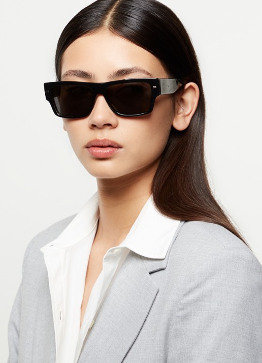 Dolce & Gabbana Wayfarer zonnebril DG4451 - voorkant 2 zwart