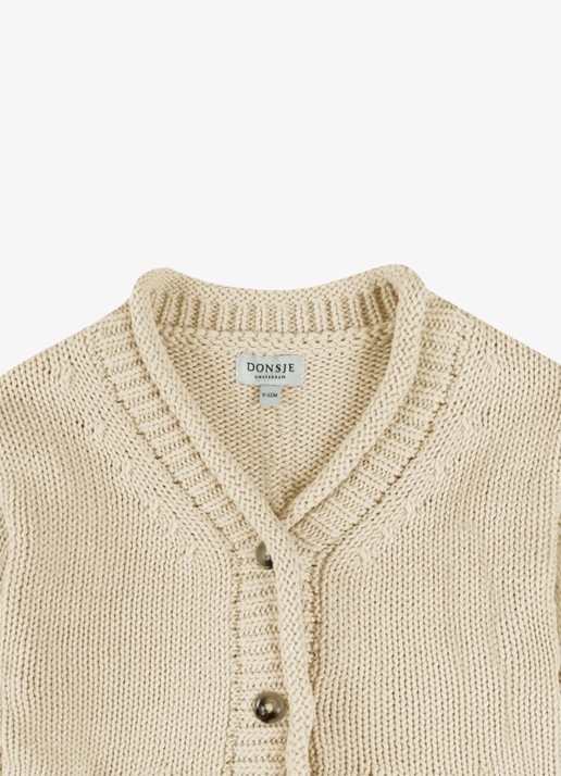 Donsje Amsterdam Amelot grofgebreid vest  - detail 6 parelmoer