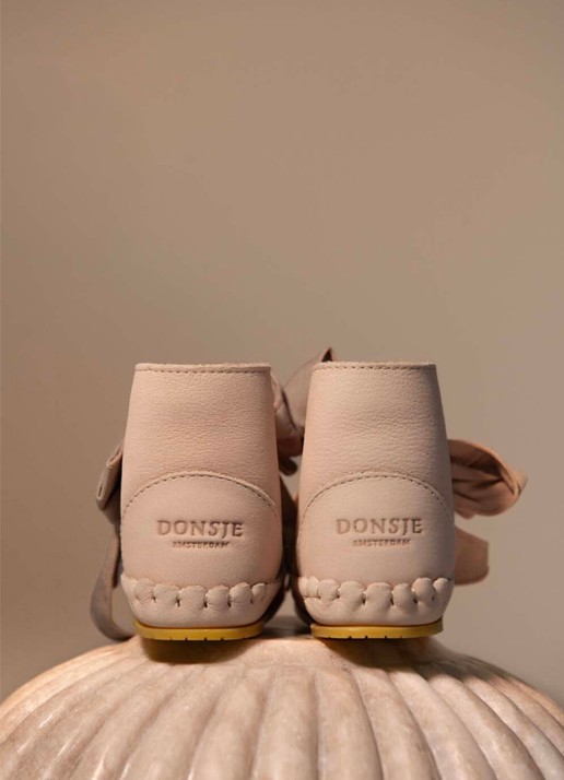 Donsje Amsterdam Pina Organza Booties - voorkant 2 beige