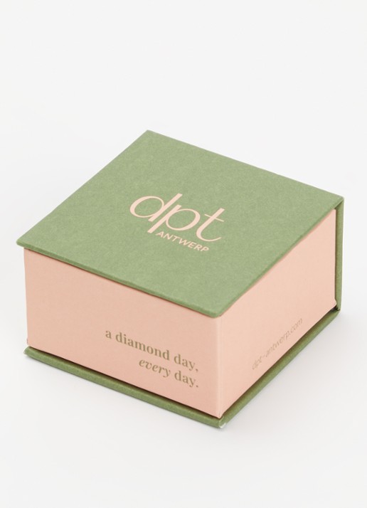 DPT Antwerp Endless Pearl oorringen verguld - detail 4 geel